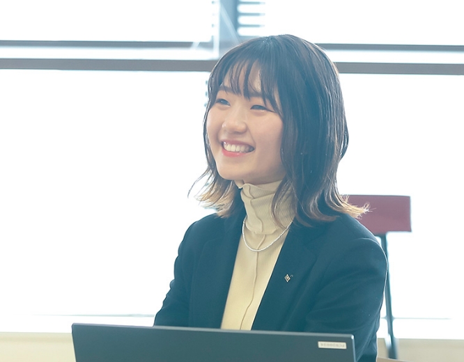 鍵水 愛莉さん　商業学科 2016年3月卒業