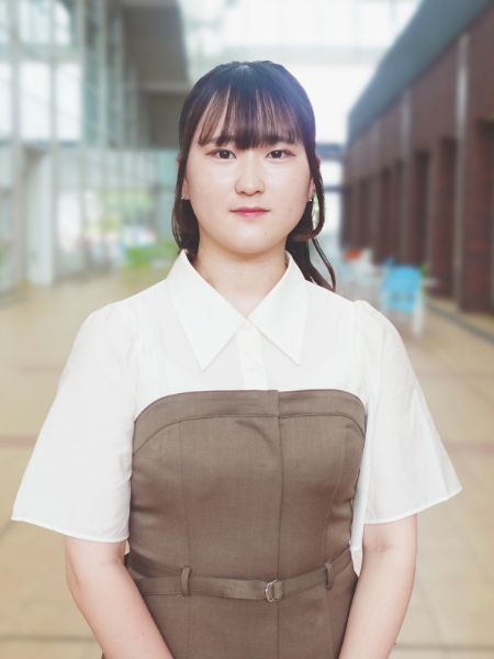 商業学科3年　山村　みなみさん
