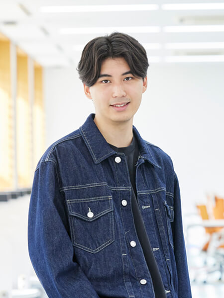 商業学科4年　鎌形 悠矢さん